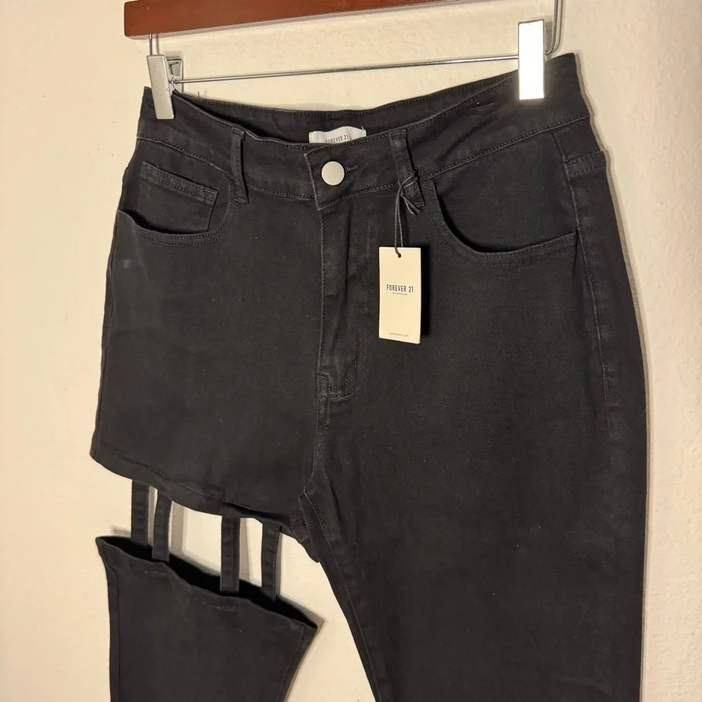 Forever 21 High-Rise leg ladder Cutout Jeans black size M or 26/27 NWT